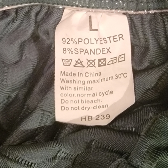 Women's High Waist, textured, lifting yoga pants - Picture 3 of 11